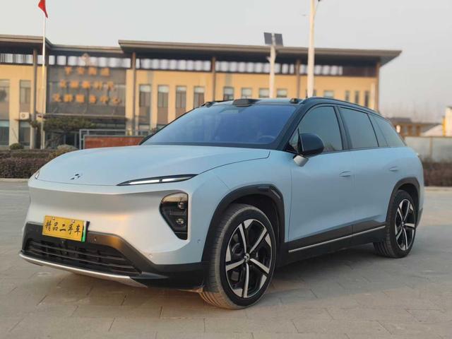 NIO ES7