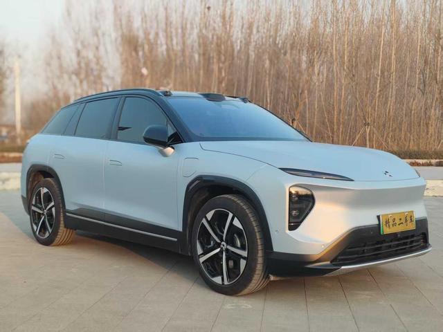 NIO ES7