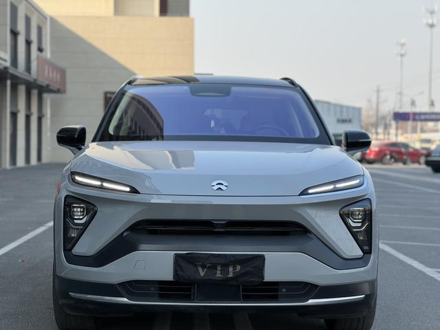 NIO ES6