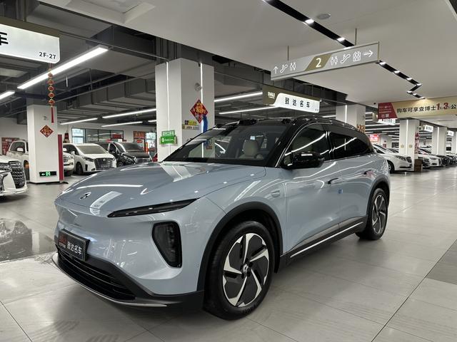 NIO ES6