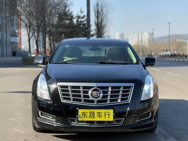 Cadillac XTS