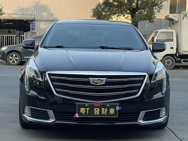 Cadillac XTS