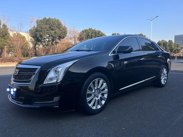 Cadillac XTS