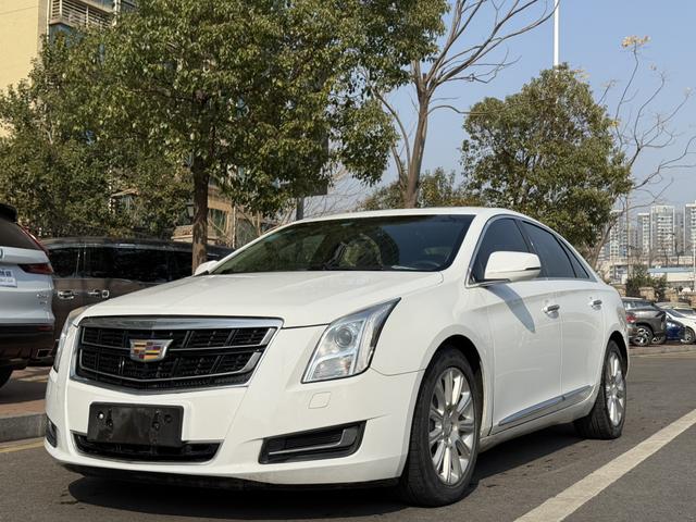 Cadillac XTS