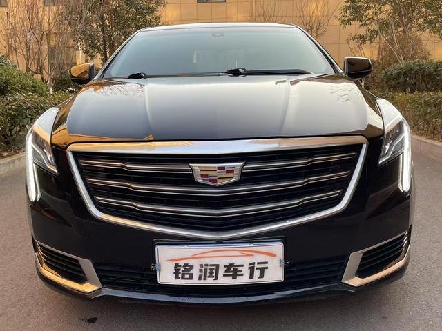 Cadillac XTS