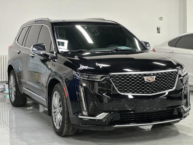 Cadillac XT6