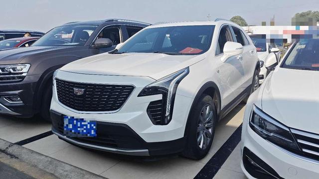 Cadillac XT4