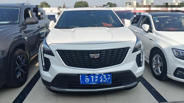 Cadillac XT4