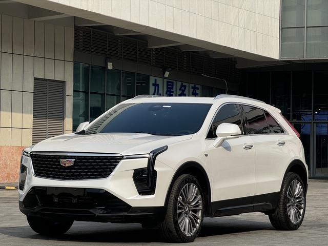 Cadillac XT4