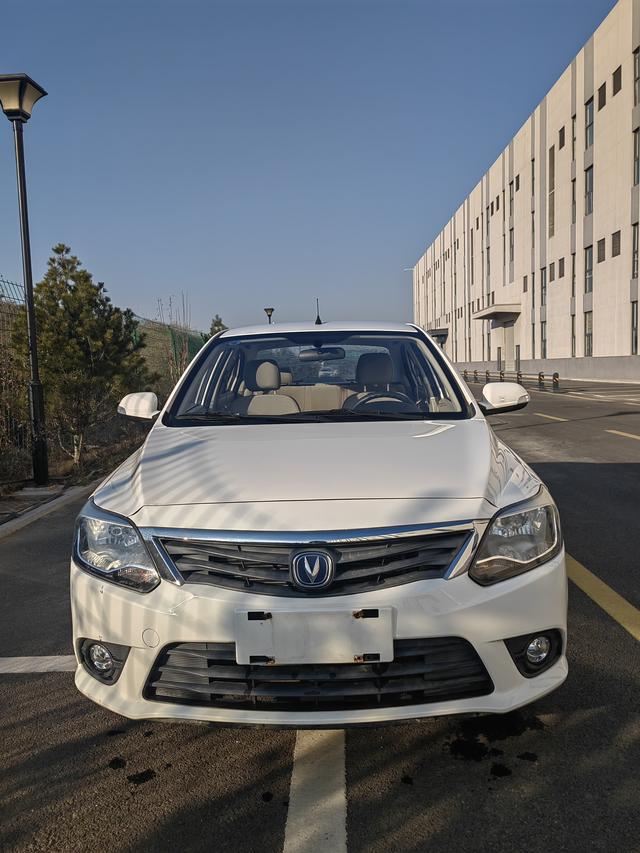 Changan Yuexiang V3