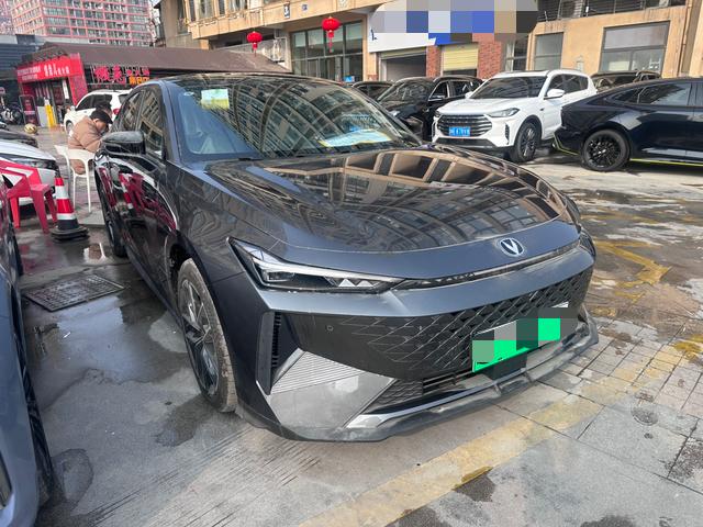 Changan UNI-V Smart Electric iDD