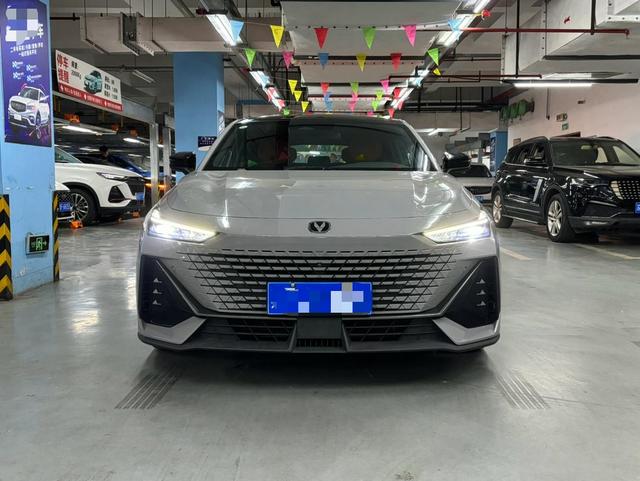 Changan UNI-V