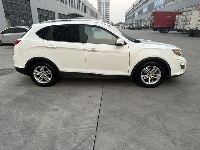 GAC Trumpchi GS5