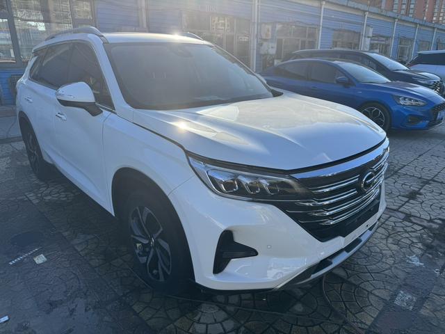 GAC Trumpchi GS5