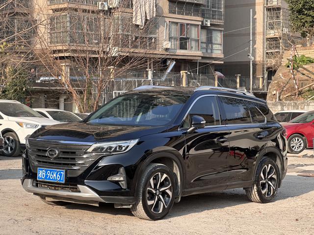 GAC Trumpchi GS5