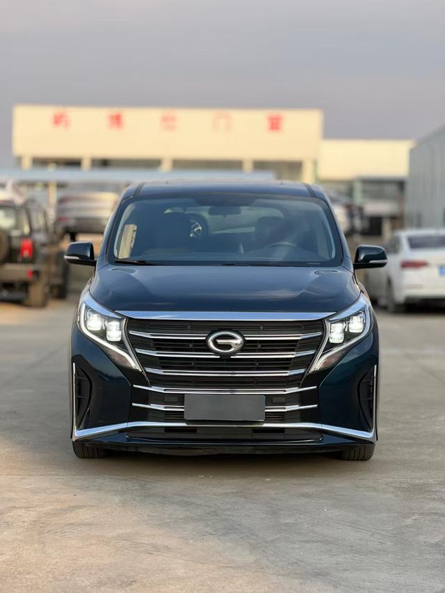 GAC Trumpchi M8