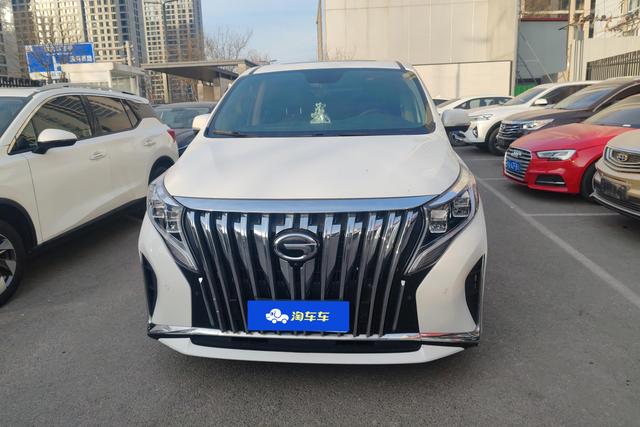 GAC Trumpchi M8