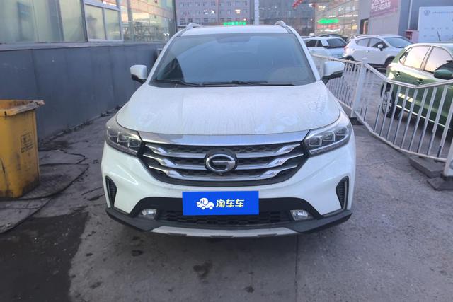 GAC Trumpchi GS4