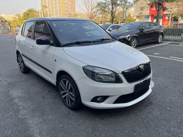 Skoda Jing Rui