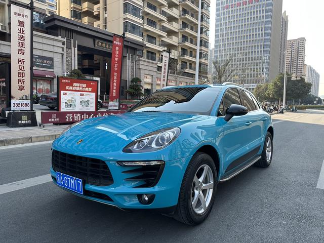 Porsche Macan