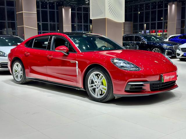 Porsche Panamera E-Hybrid