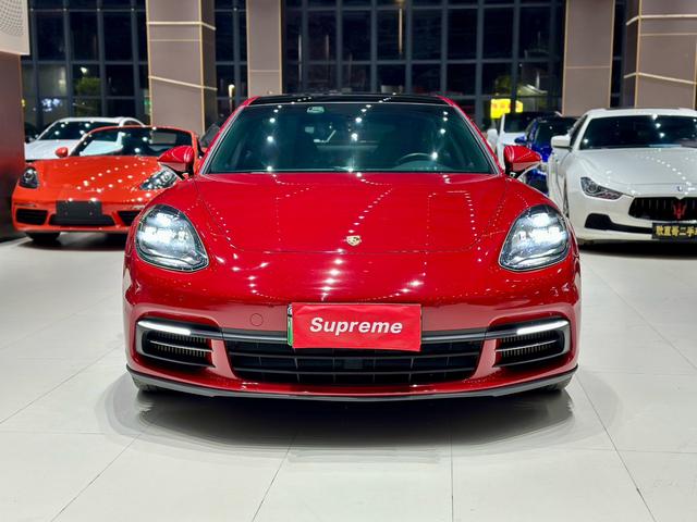 Porsche Panamera E-Hybrid