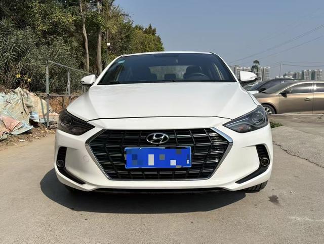 Hyundai Lead