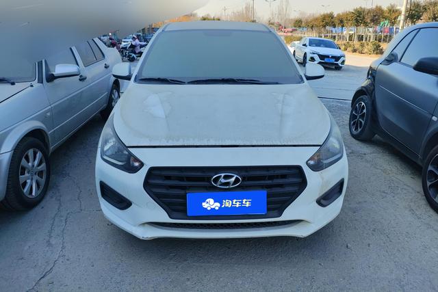 Hyundai Rena