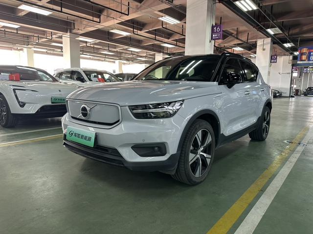 Volvo XC40 EV