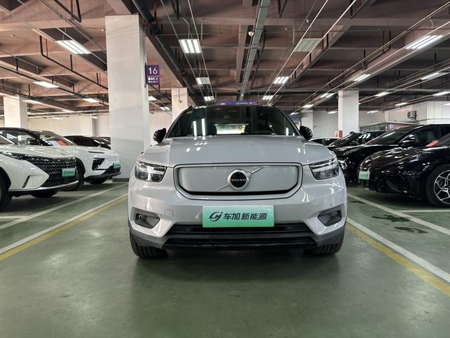 Volvo XC40 EV