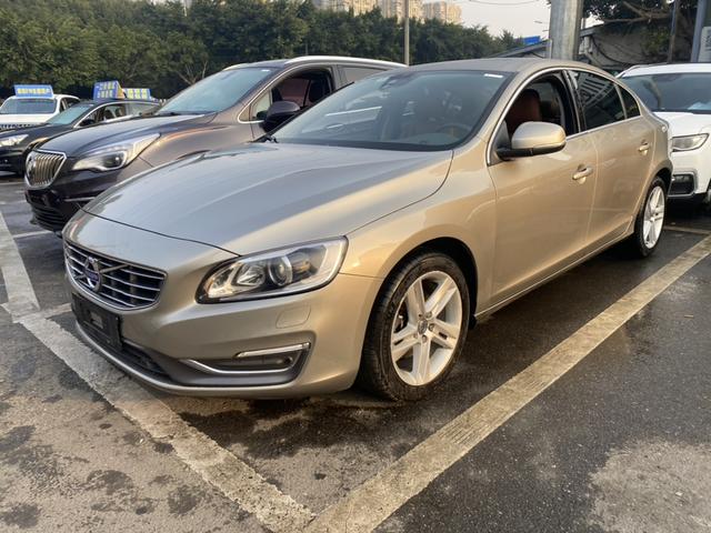 Volvo S60