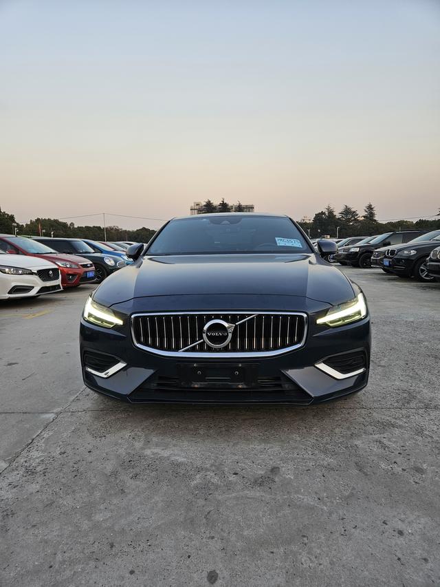 Volvo S60