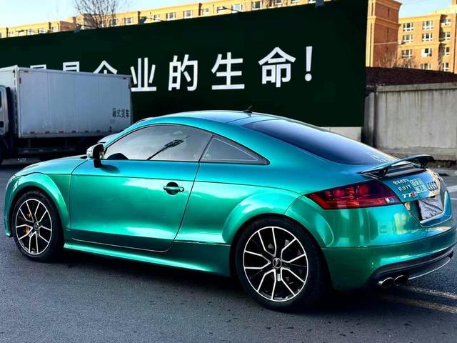 Audi TTS