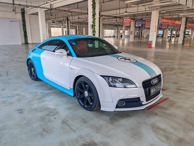 Audi TT