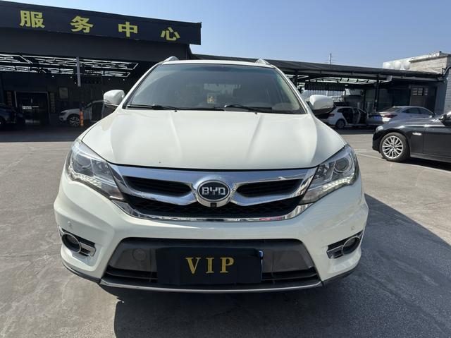 BYD S7