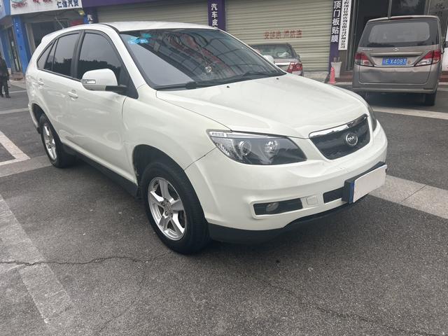 BYD S6