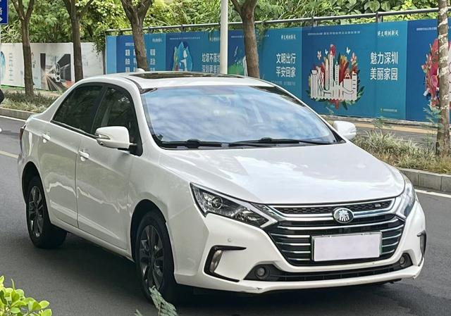 BYD Qin DM