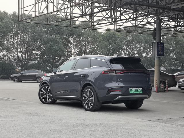 BYD Tang EV