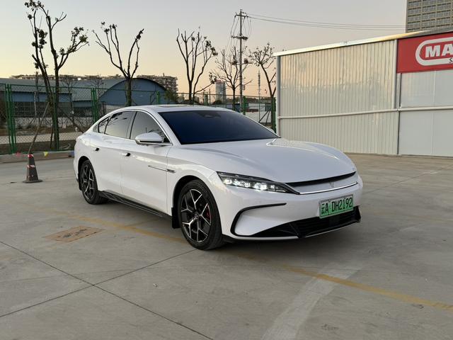 BYD Han EV