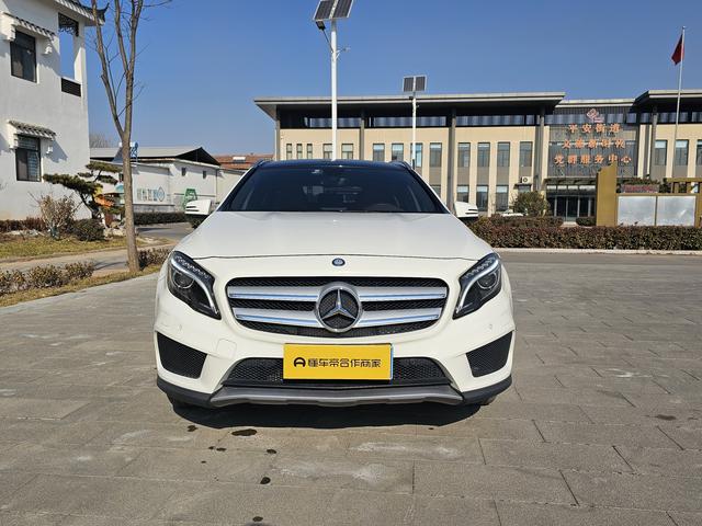 Mercedes-Benz GLA (imported)