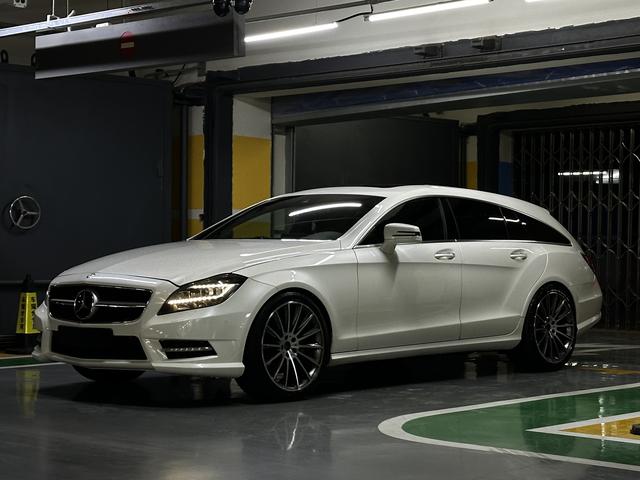 Mercedes-Benz Mercedes Benz CLS