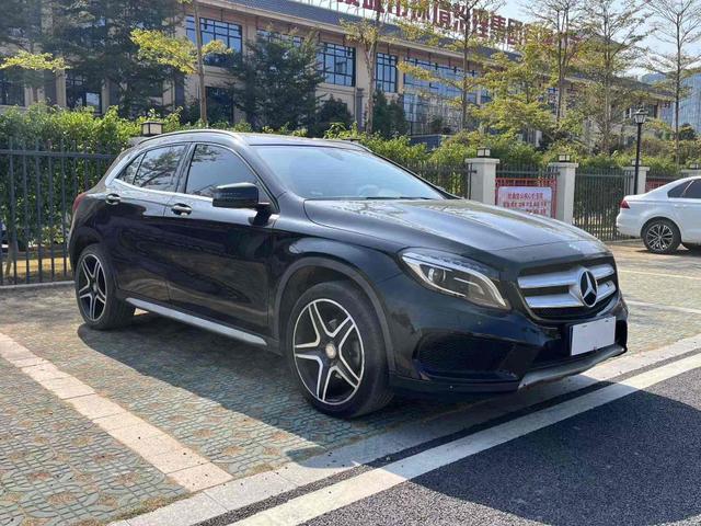 Mercedes-Benz GLA