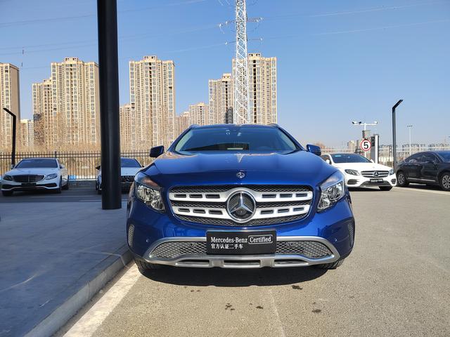 Mercedes-Benz GLA