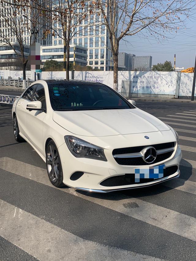 Mercedes-Benz Mercedes CLA