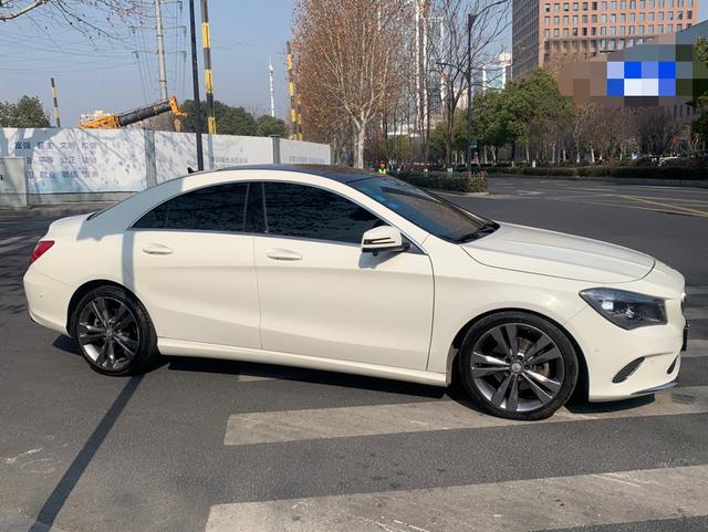 Mercedes-Benz Mercedes CLA