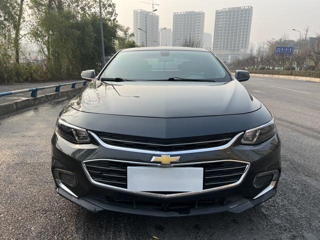 Chevrolet Malibu XL