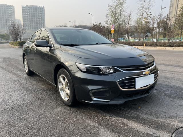 Chevrolet Malibu XL