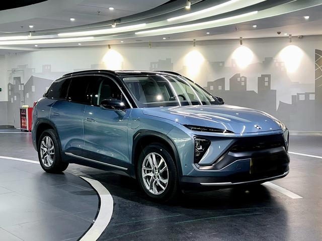 NIO ES6