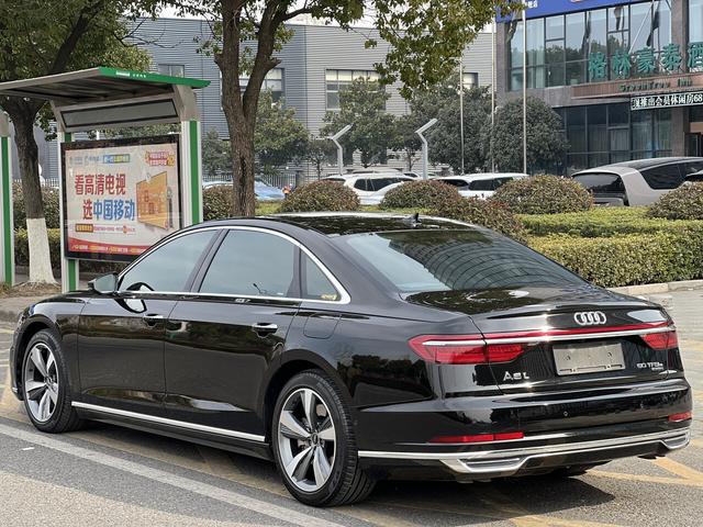 Audi A8 PHEV