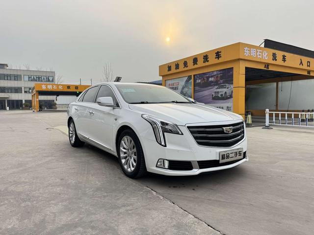 Cadillac XTS